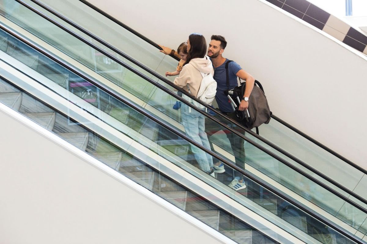 Lekkie wózki spacerowe, czy siedzisko spacerowe – co wybrać?